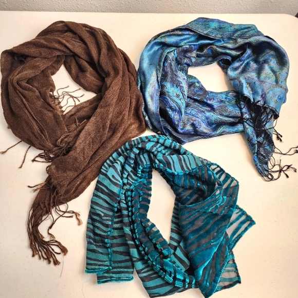 Accessories - Lot of 3 Dark Colored Scarves Brown Blue Velvet Shimmer Tassels Mixed Textures